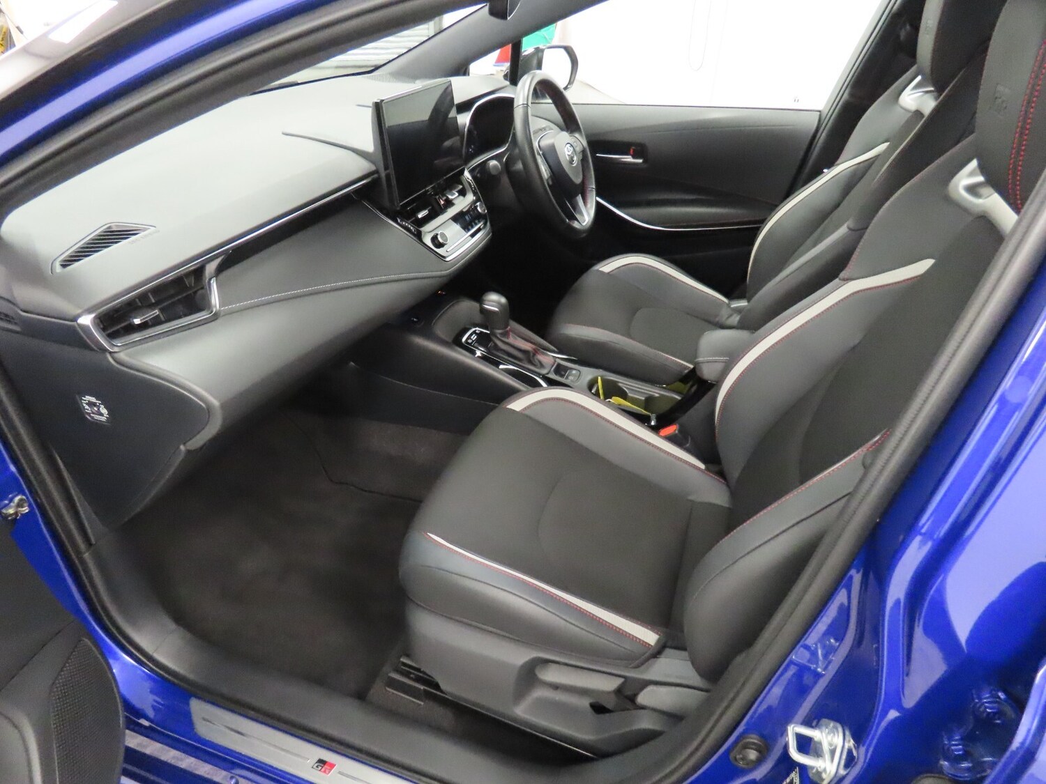 Used Toyota Corolla 2023 for sale - 76276188: Photo 39