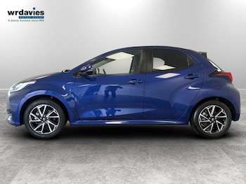 Used Toyota Yaris 2023 for sale - 77717876: Photo