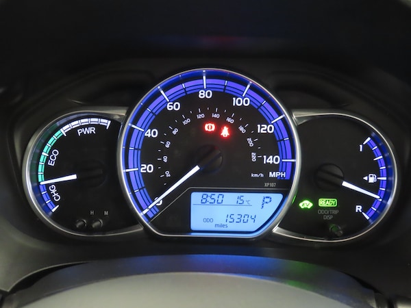 Used Toyota Yaris 2015 for sale - 76290030: Photo 17