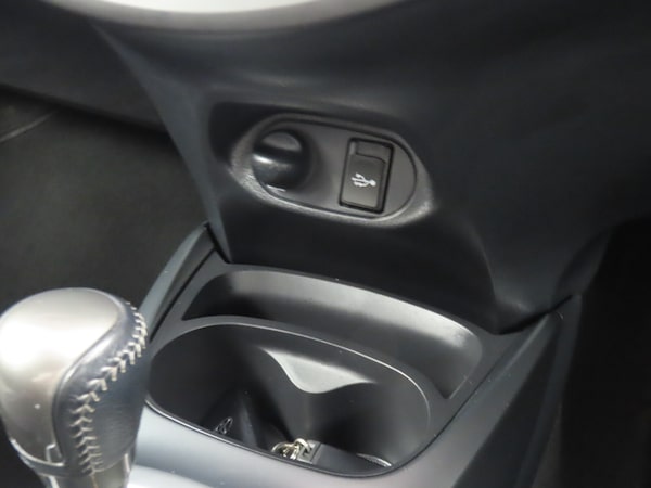 Used Toyota Yaris 2015 for sale - 76290030: Photo 24