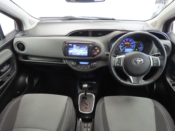 Used Toyota Yaris 2015 for sale - 76290030: Photo 30