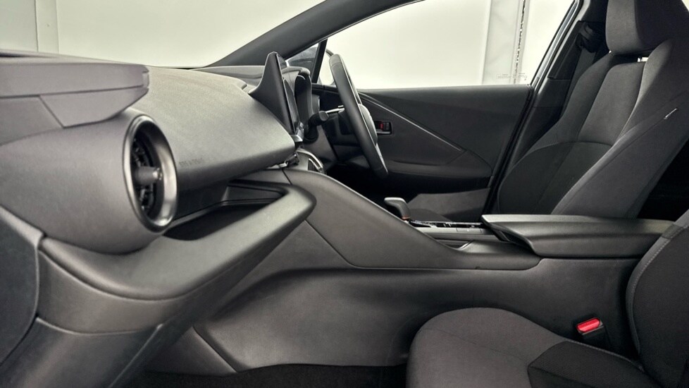 Used Toyota C-HR 2024 for sale - 78049834: Photo 16