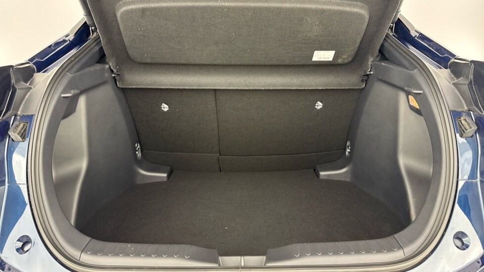 Used Toyota C-HR 2024 for sale - 78049834: Photo 20