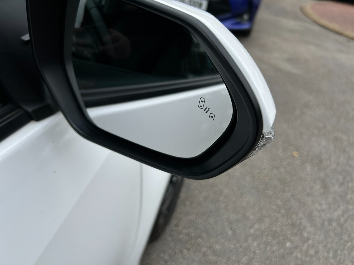 Used Toyota Yaris 2024 for sale - 76276560: Photo 12