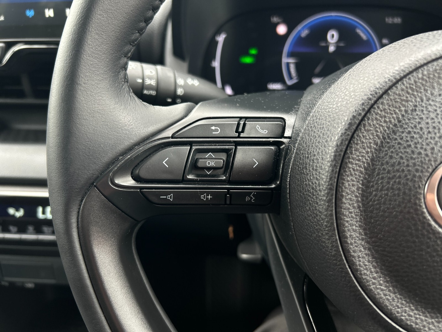 Used Toyota Yaris 2024 for sale - 76276560: Photo 25