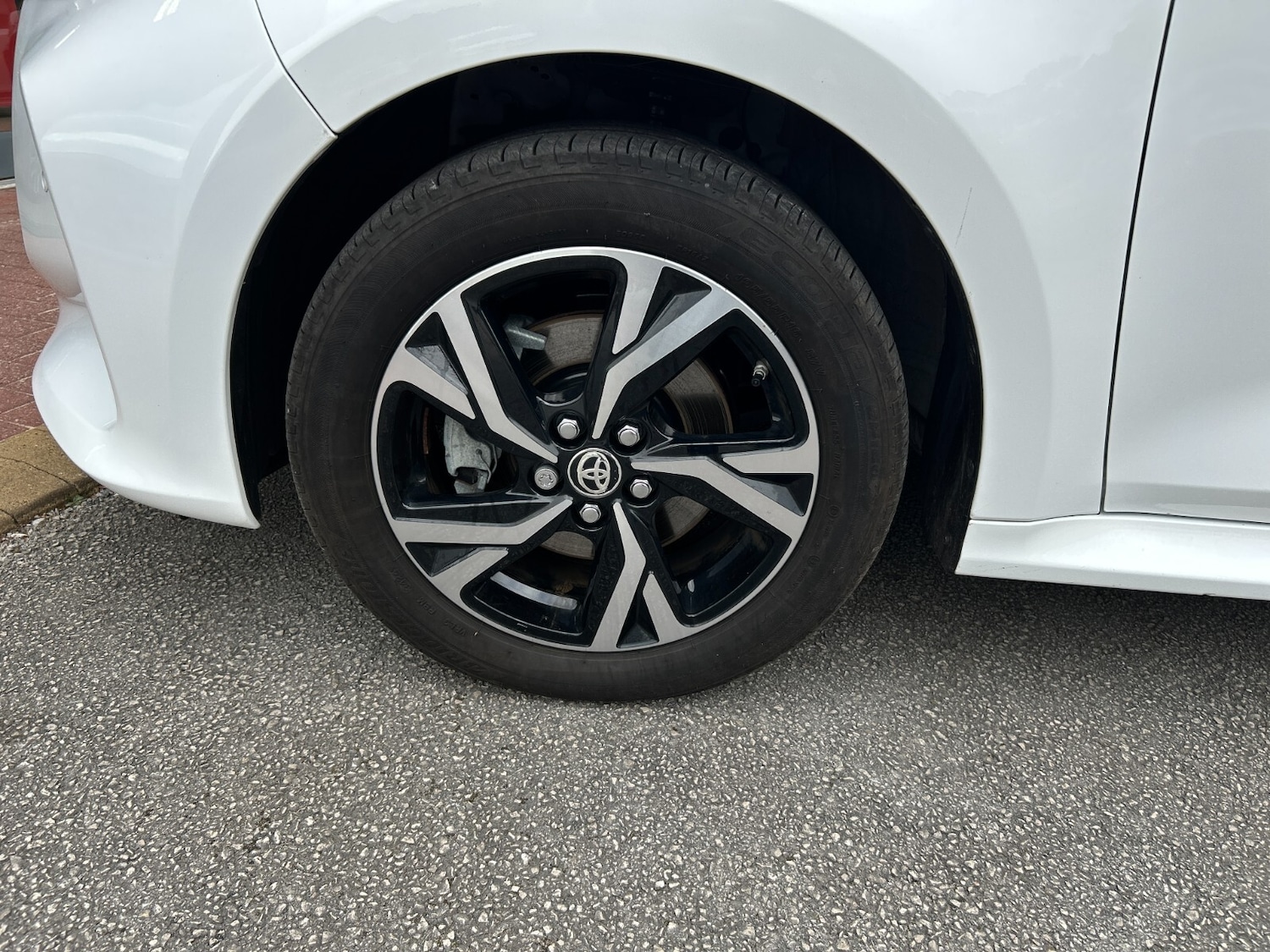 Used Toyota Yaris 2024 for sale - 76276560: Photo 7