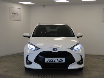 Used Toyota Yaris 2022 for sale - 76384373: Photo