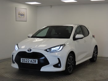 Used Toyota Yaris 2022 for sale - 76384373: Photo