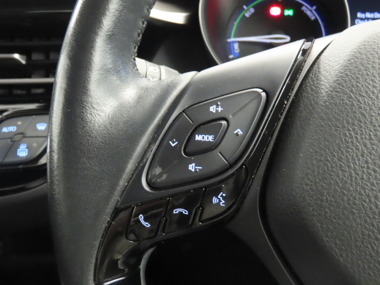 Used Toyota C-HR 2020 for sale - 76384441: Photo 20