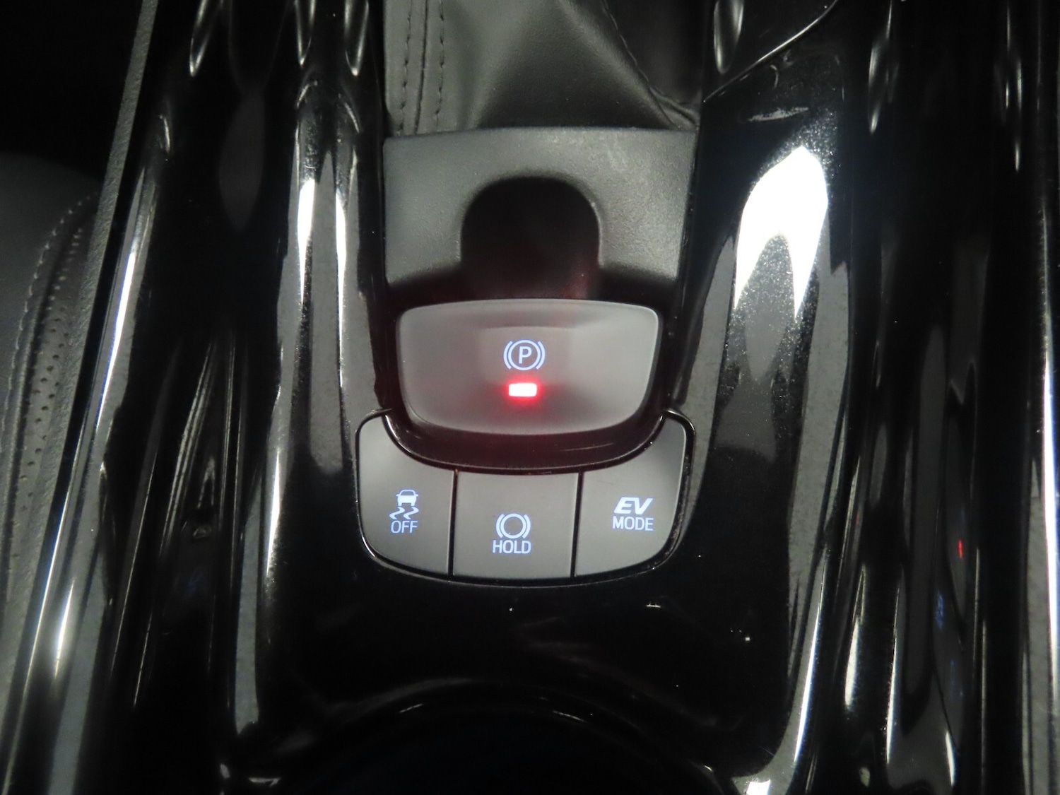 Used Toyota C-HR 2020 for sale - 76384441: Photo 26