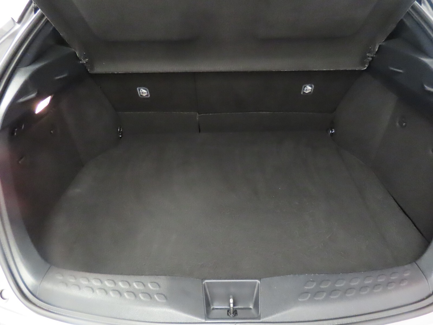 Used Toyota C-HR 2020 for sale - 76384441: Photo 34