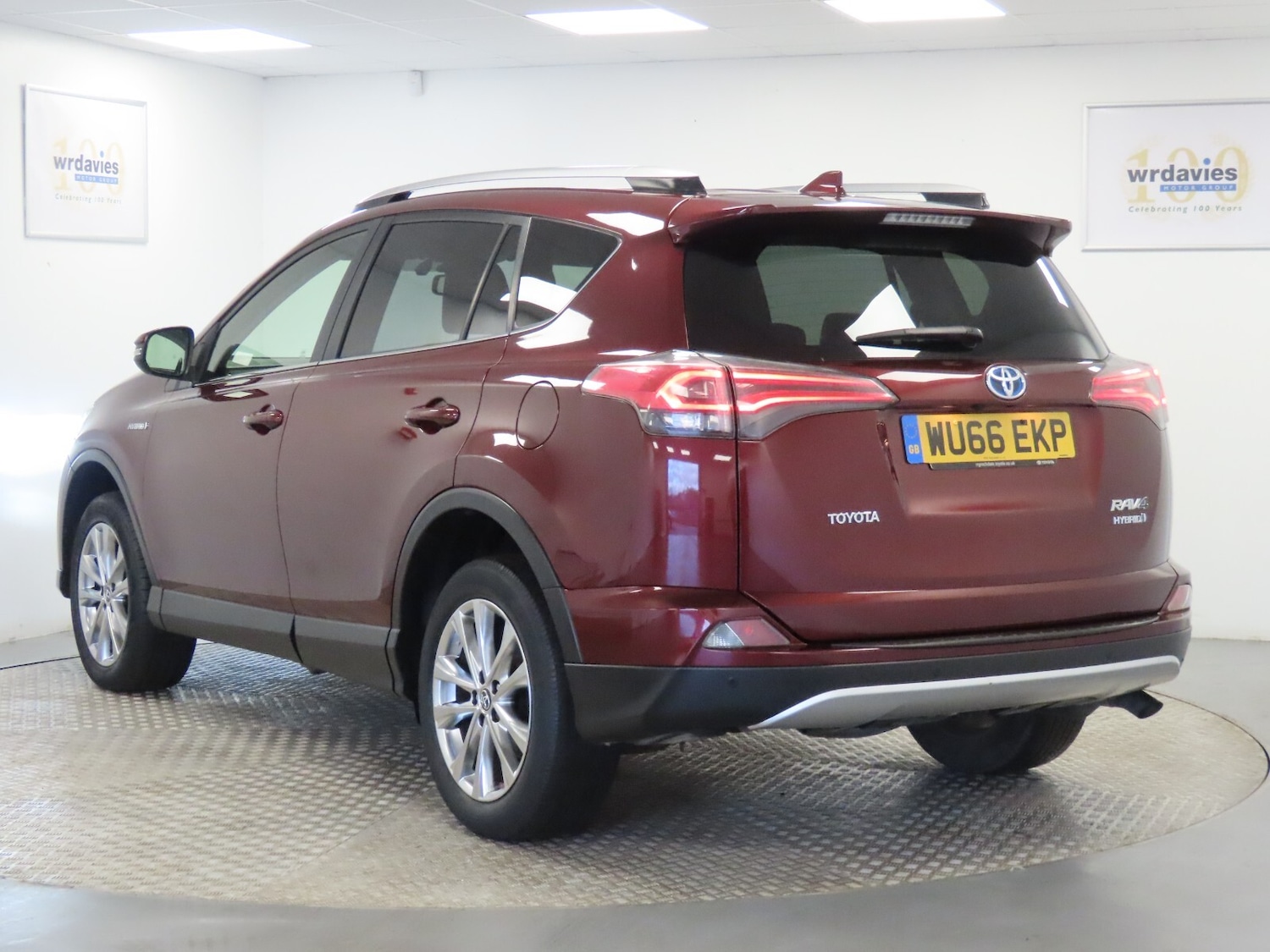 Used Toyota RAV4 2016 for sale - 77504211: Photo 5