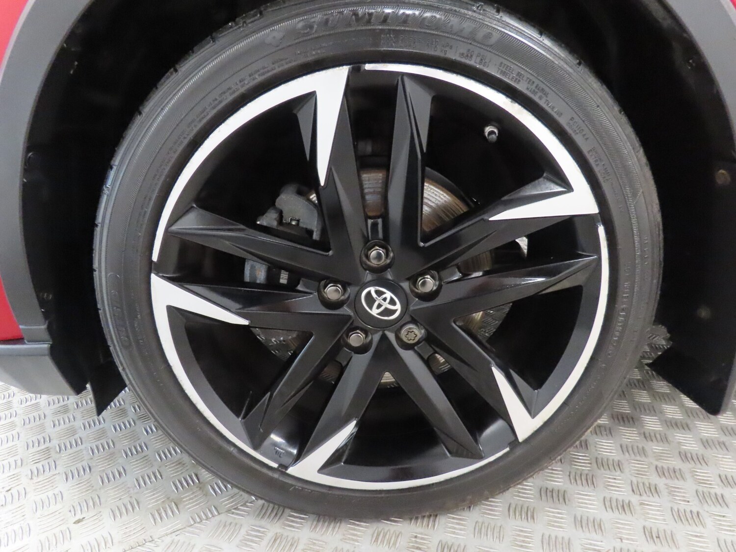 Used Toyota C-HR 2021 for sale - 76766182: Photo 13