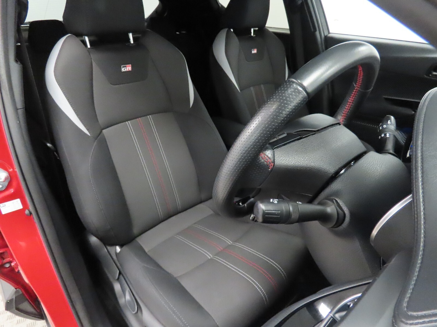 Used Toyota C-HR 2021 for sale - 76766182: Photo 16