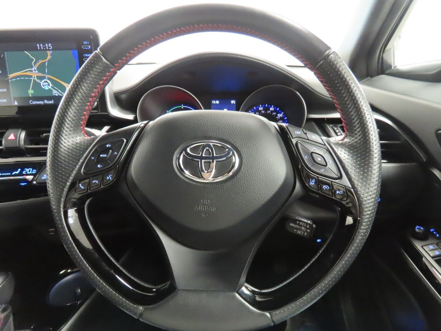 Used Toyota C-HR 2021 for sale - 76766182: Photo 18