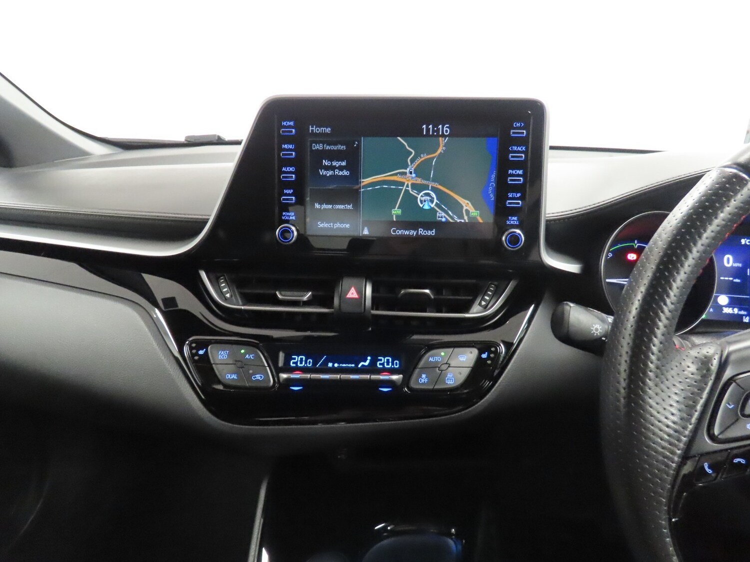 Used Toyota C-HR 2021 for sale - 76766182: Photo 24