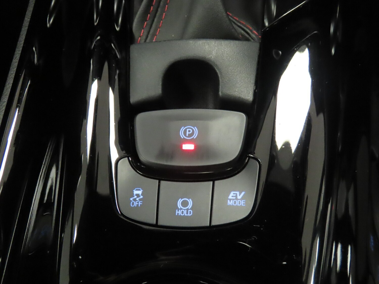 Used Toyota C-HR 2021 for sale - 76766182: Photo 27