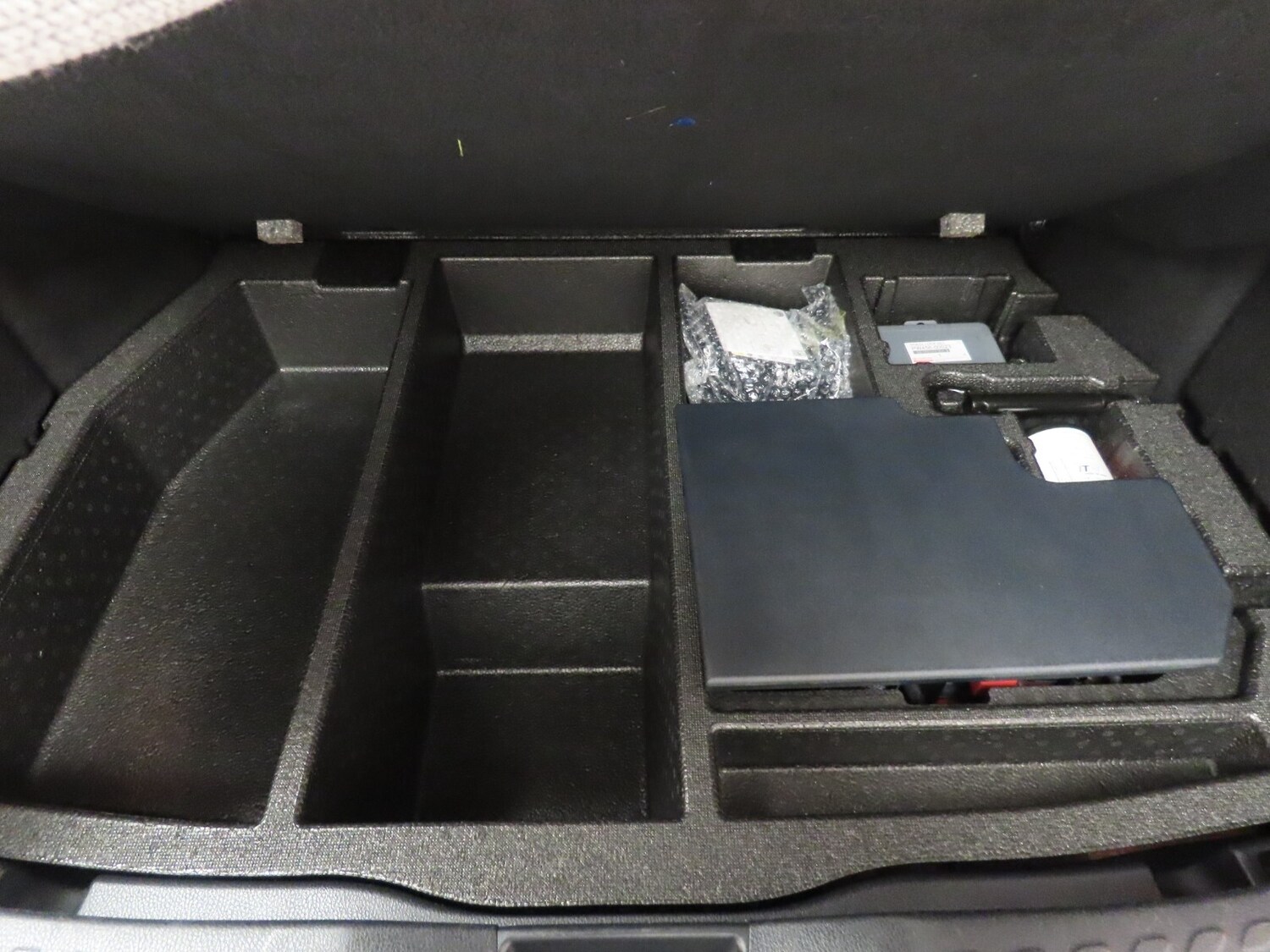 Used Toyota C-HR 2021 for sale - 76766182: Photo 34