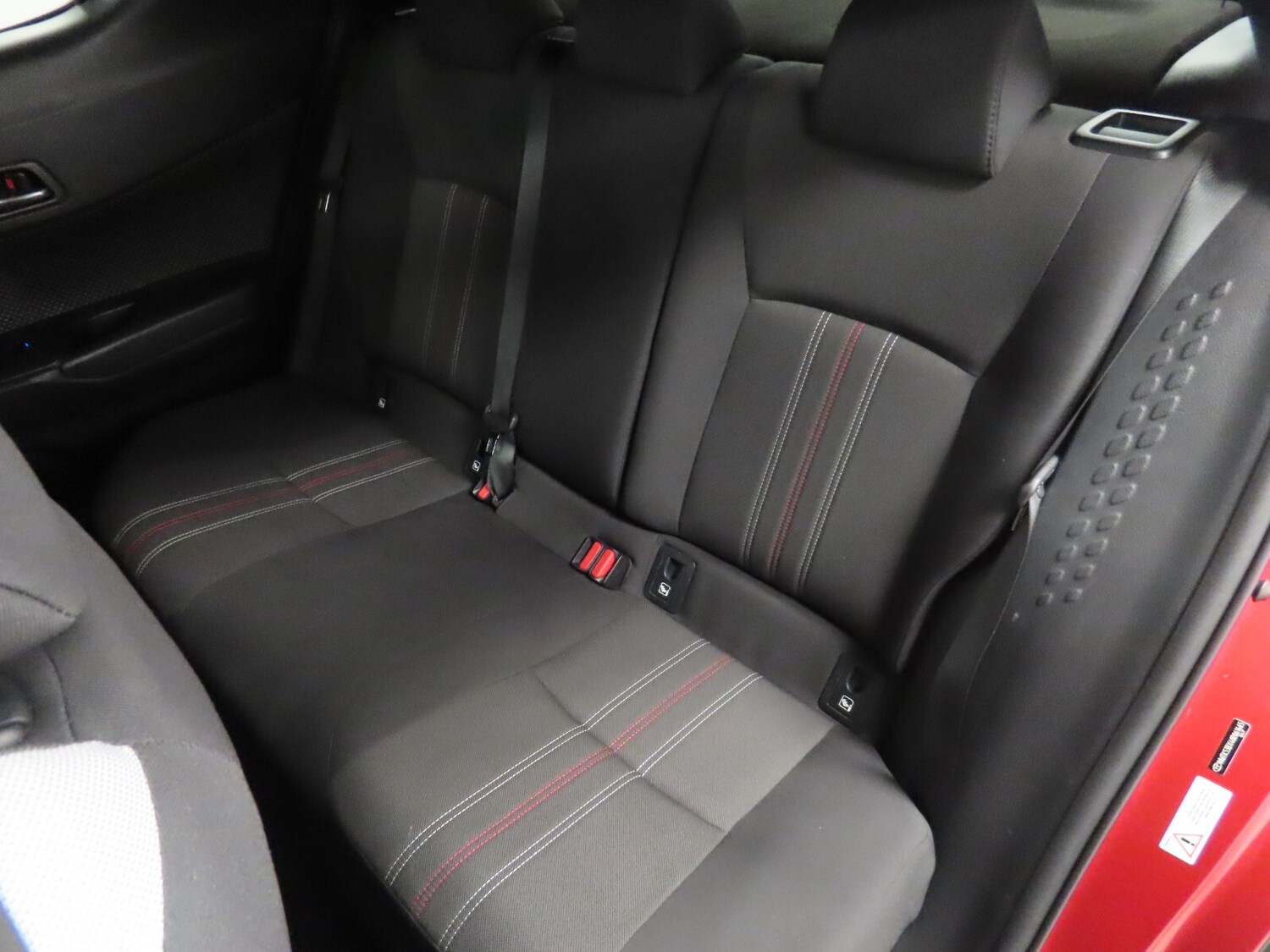 Used Toyota C-HR 2021 for sale - 76766182: Photo 36