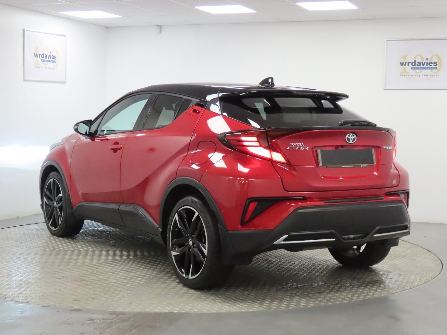 Used Toyota C-HR 2021 for sale - 76766182: Photo 5