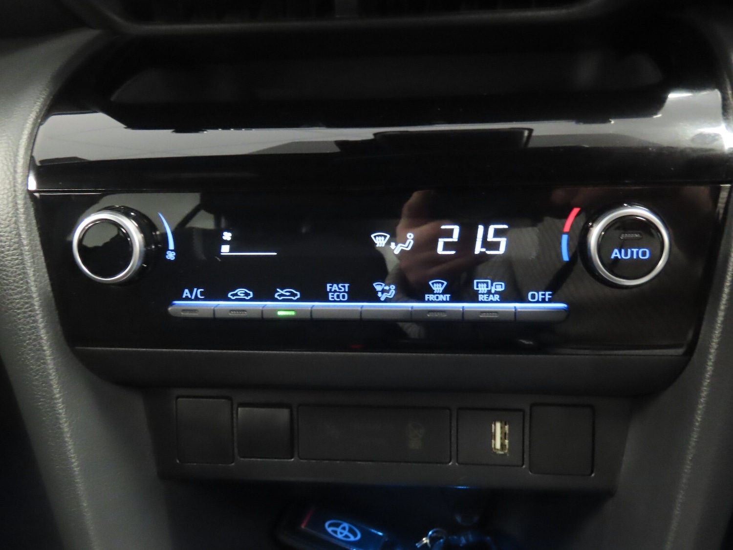 Used Toyota Yaris Cross 2022 for sale - 76276129: Photo 23