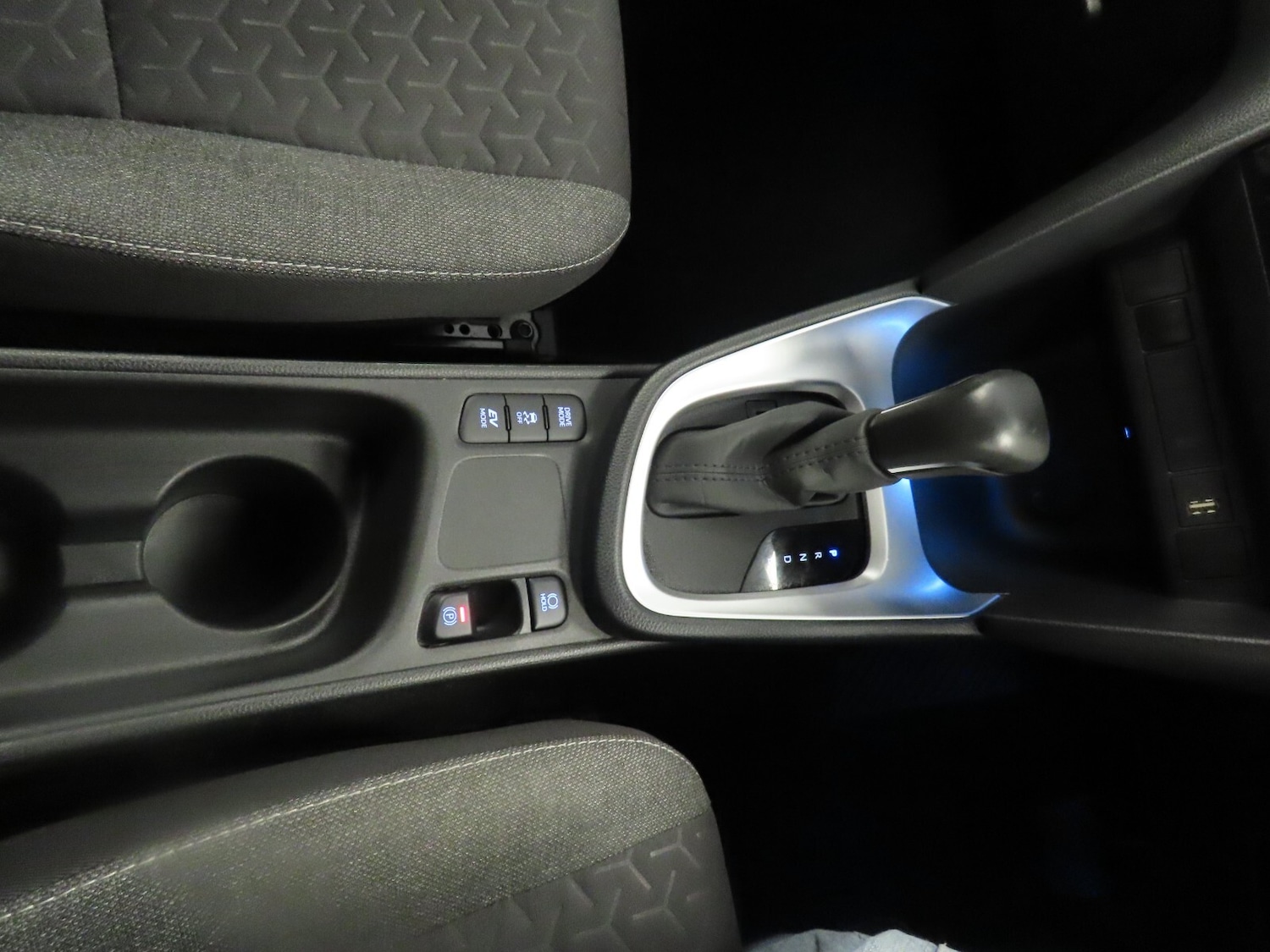 Used Toyota Yaris Cross 2022 for sale - 76276129: Photo 28