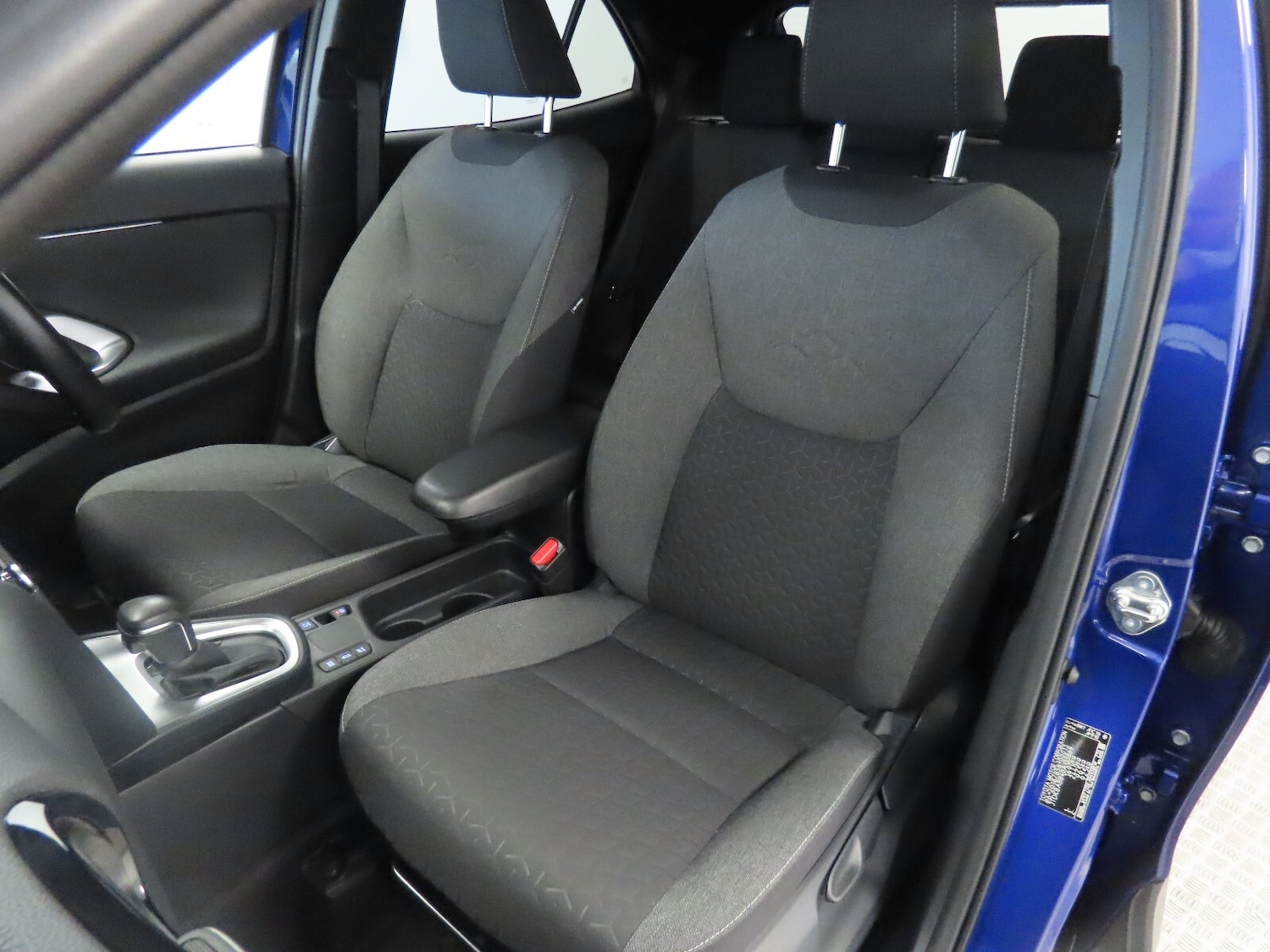 Used Toyota Yaris Cross 2022 for sale - 76276129: Photo 38