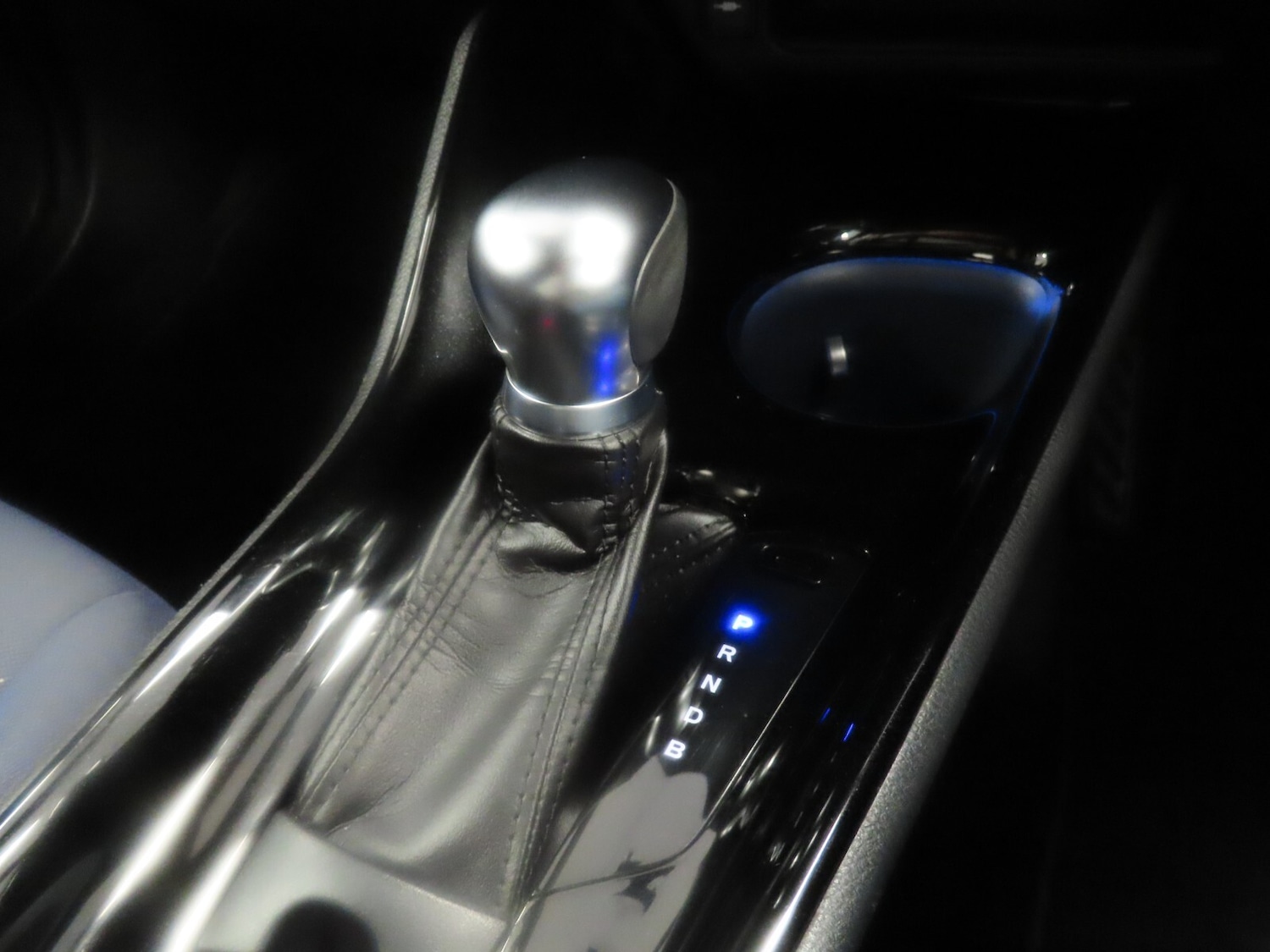 Used Toyota C-HR 2018 for sale - 77285619: Photo 25