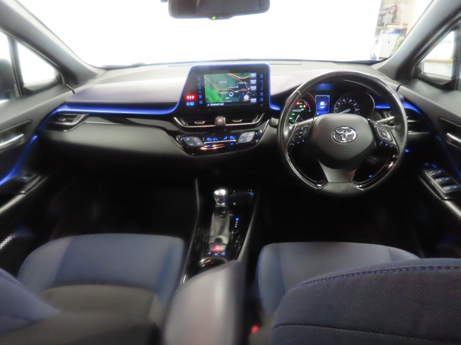 Used Toyota C-HR 2018 for sale - 77285619: Photo 30