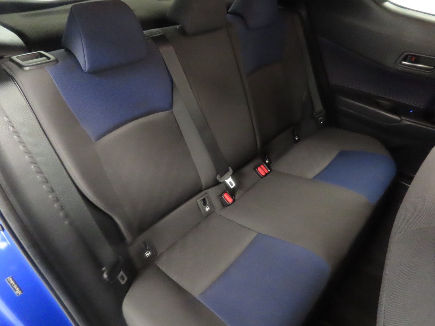 Used Toyota C-HR 2018 for sale - 77285619: Photo 32