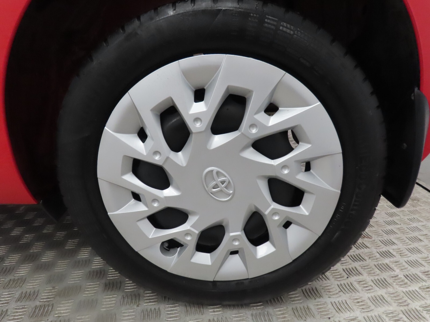 Used Toyota AYGO 2021 for sale - 77170430: Photo 12