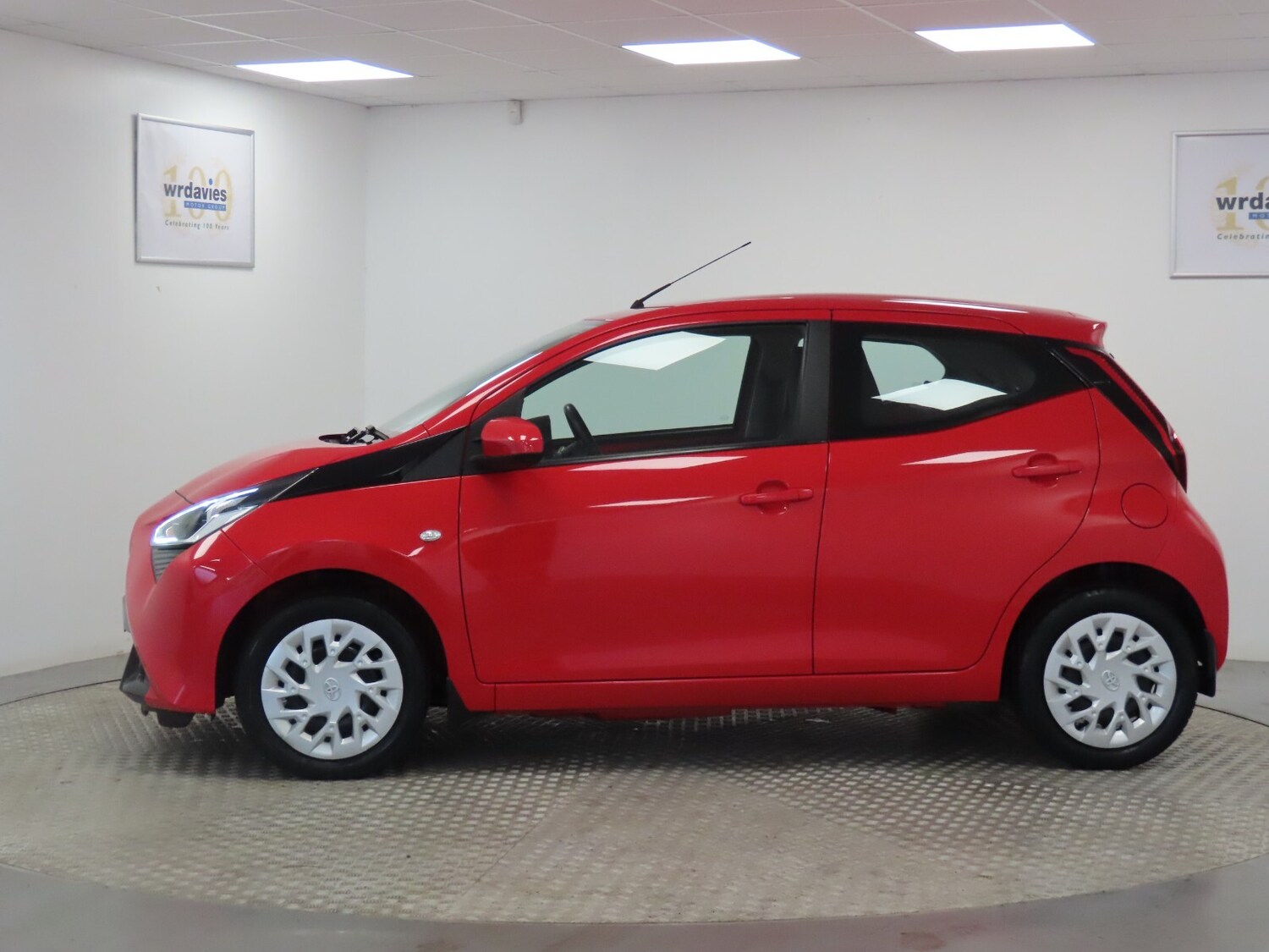 Used Toyota AYGO 2021 for sale - 77170430: Photo 4