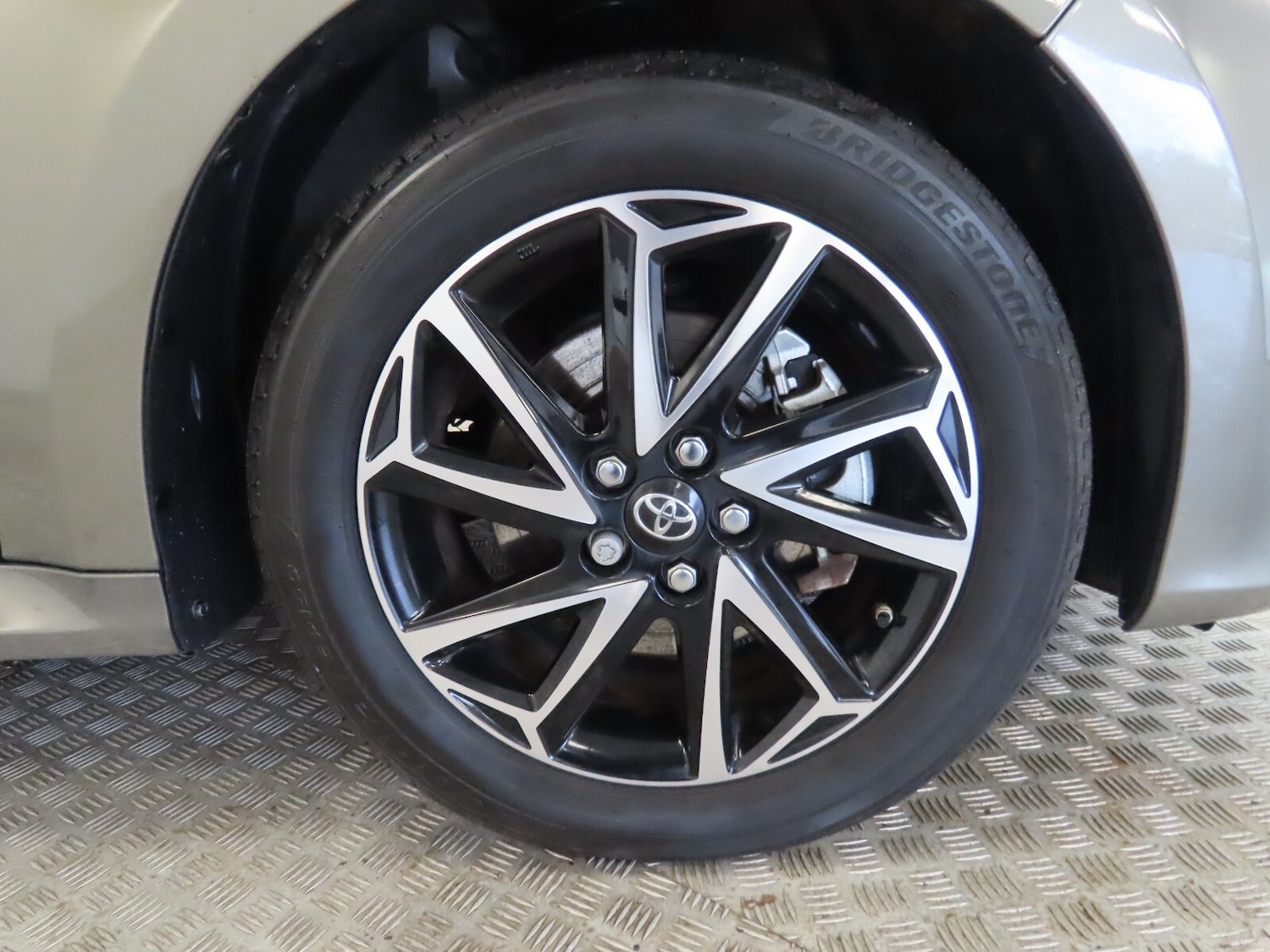 Used Toyota Yaris 2023 for sale - 77247942: Photo 10