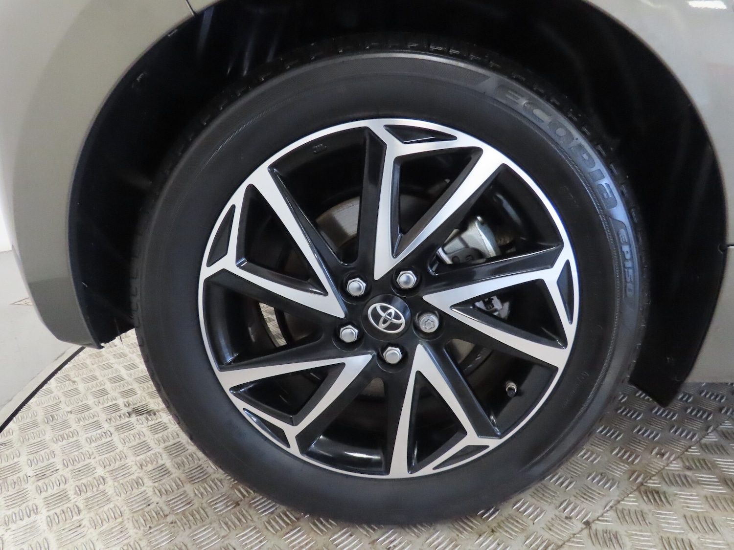 Used Toyota Yaris 2023 for sale - 77247942: Photo 11