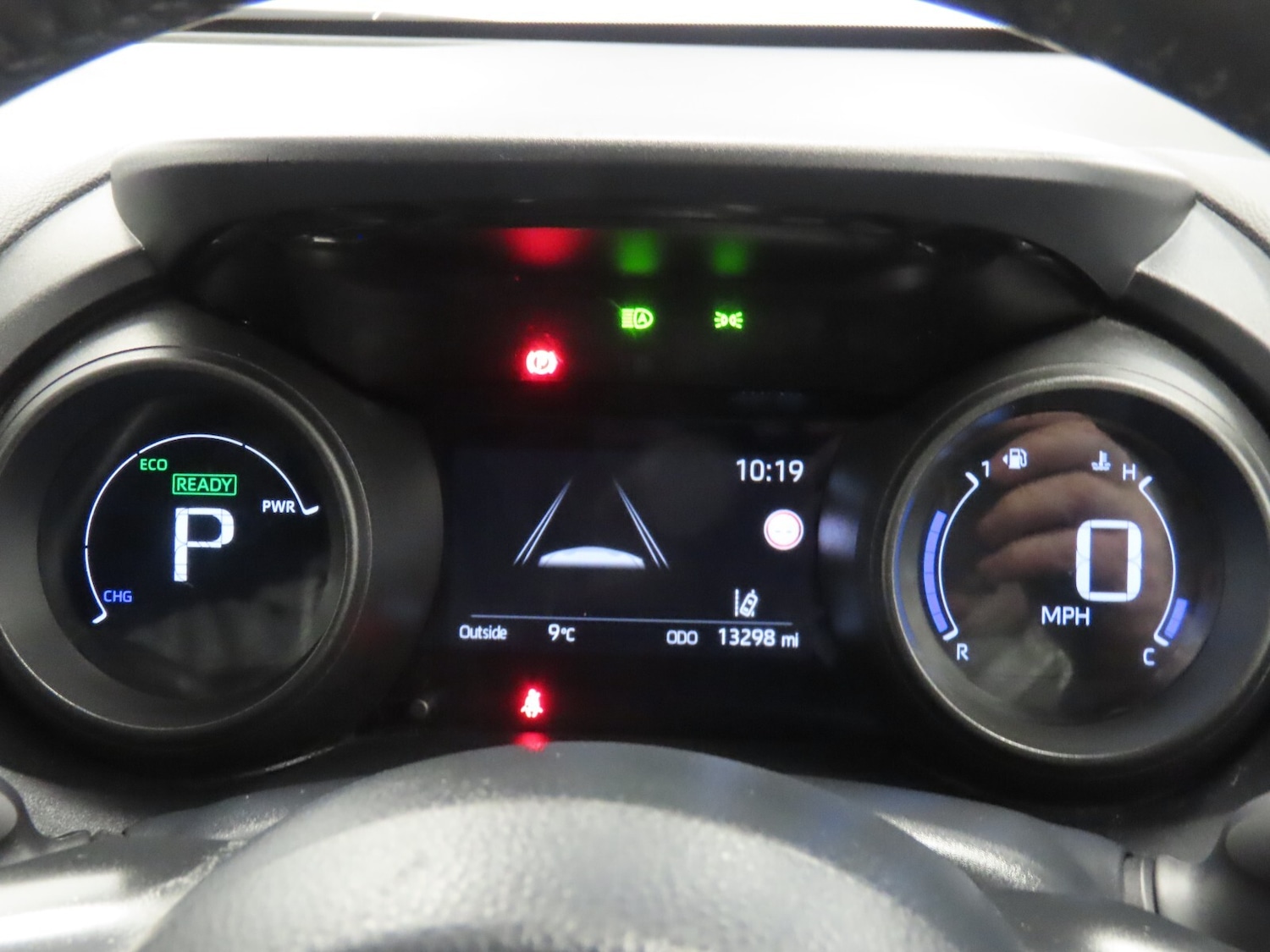 Used Toyota Yaris 2023 for sale - 77247942: Photo 17