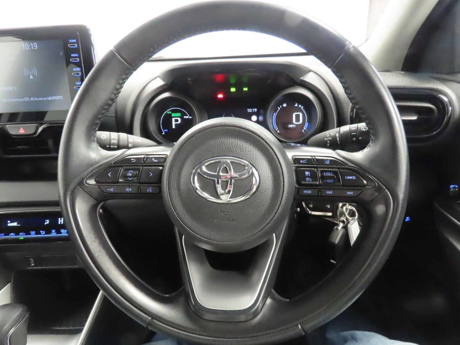 Used Toyota Yaris 2023 for sale - 77247942: Photo 18