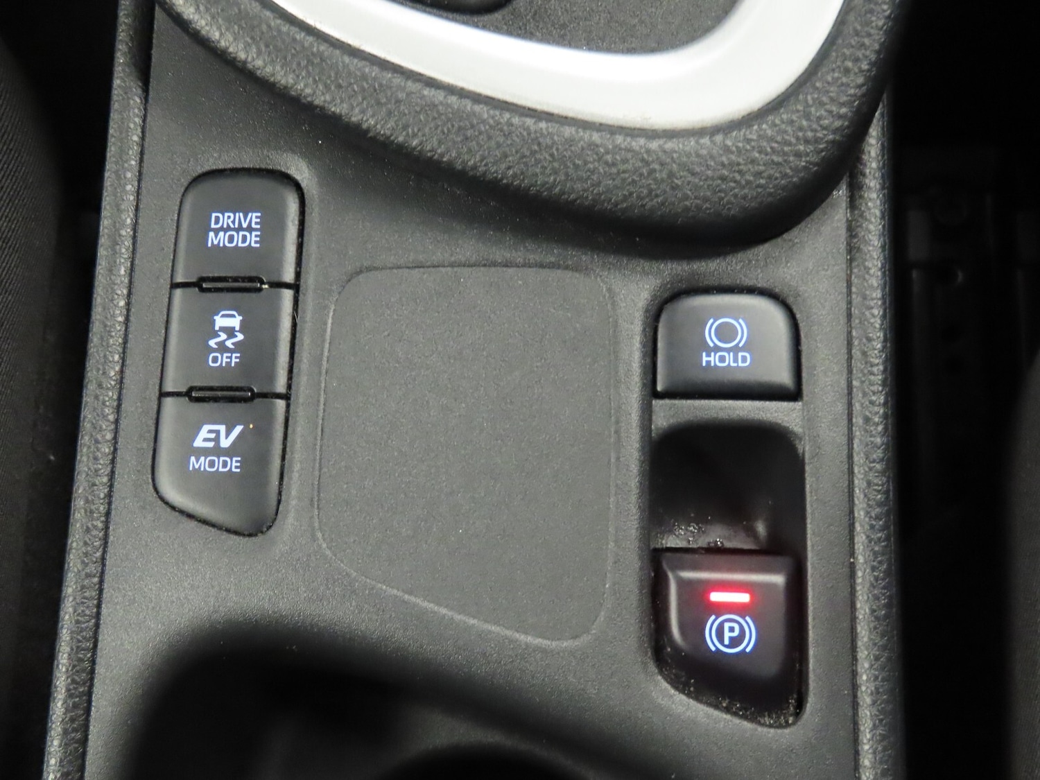 Used Toyota Yaris 2023 for sale - 77247942: Photo 26