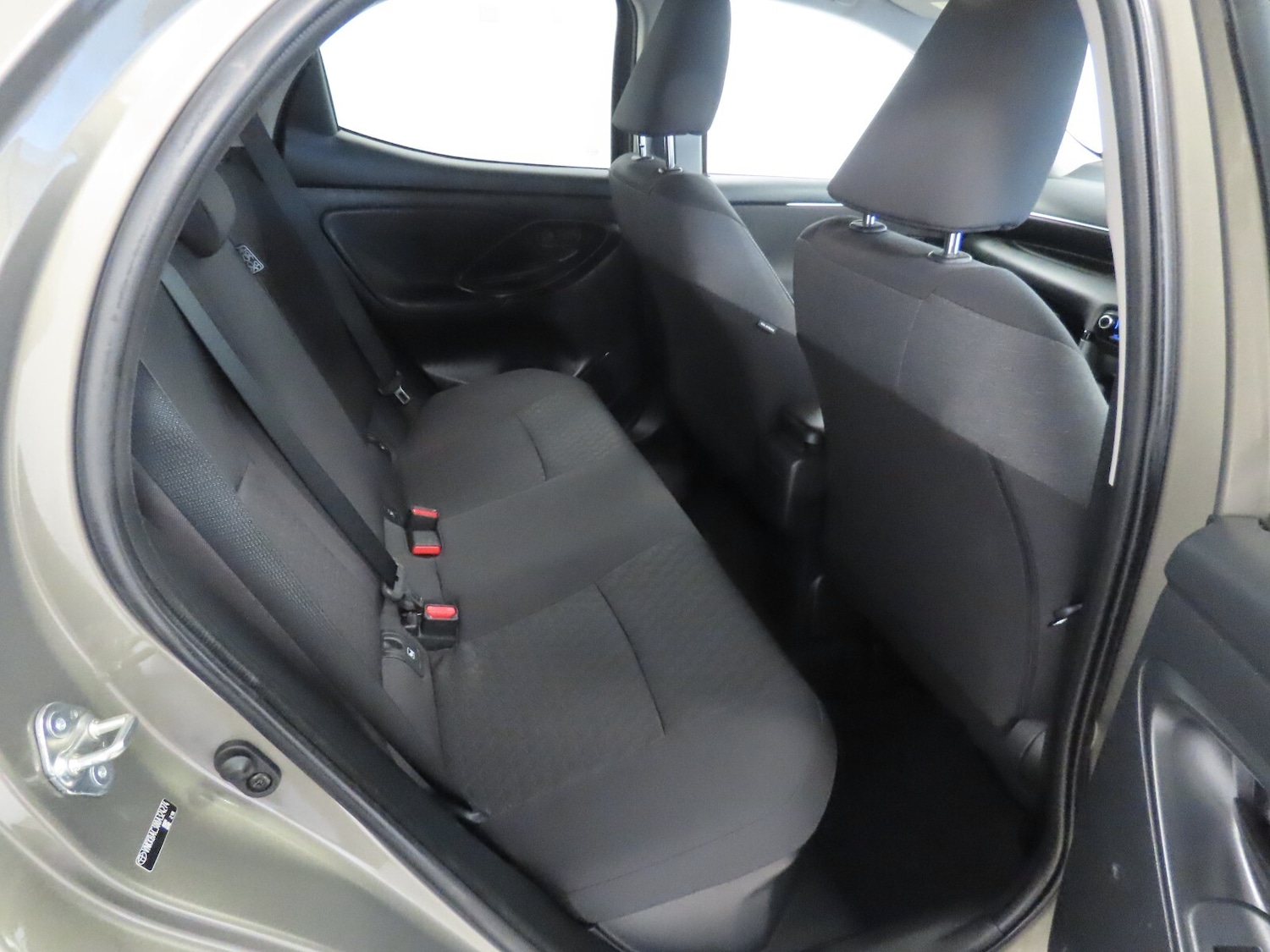 Used Toyota Yaris 2023 for sale - 77247942: Photo 31