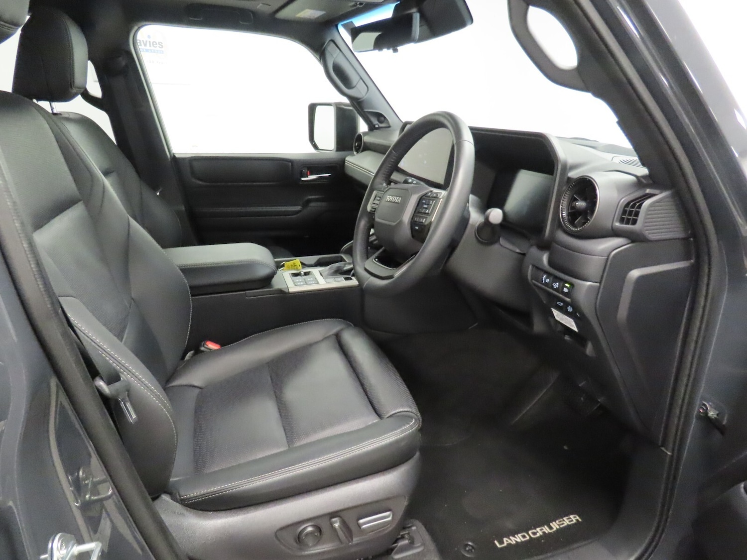 Used Toyota Land Cruiser 2024 for sale - 76960238: Photo 14