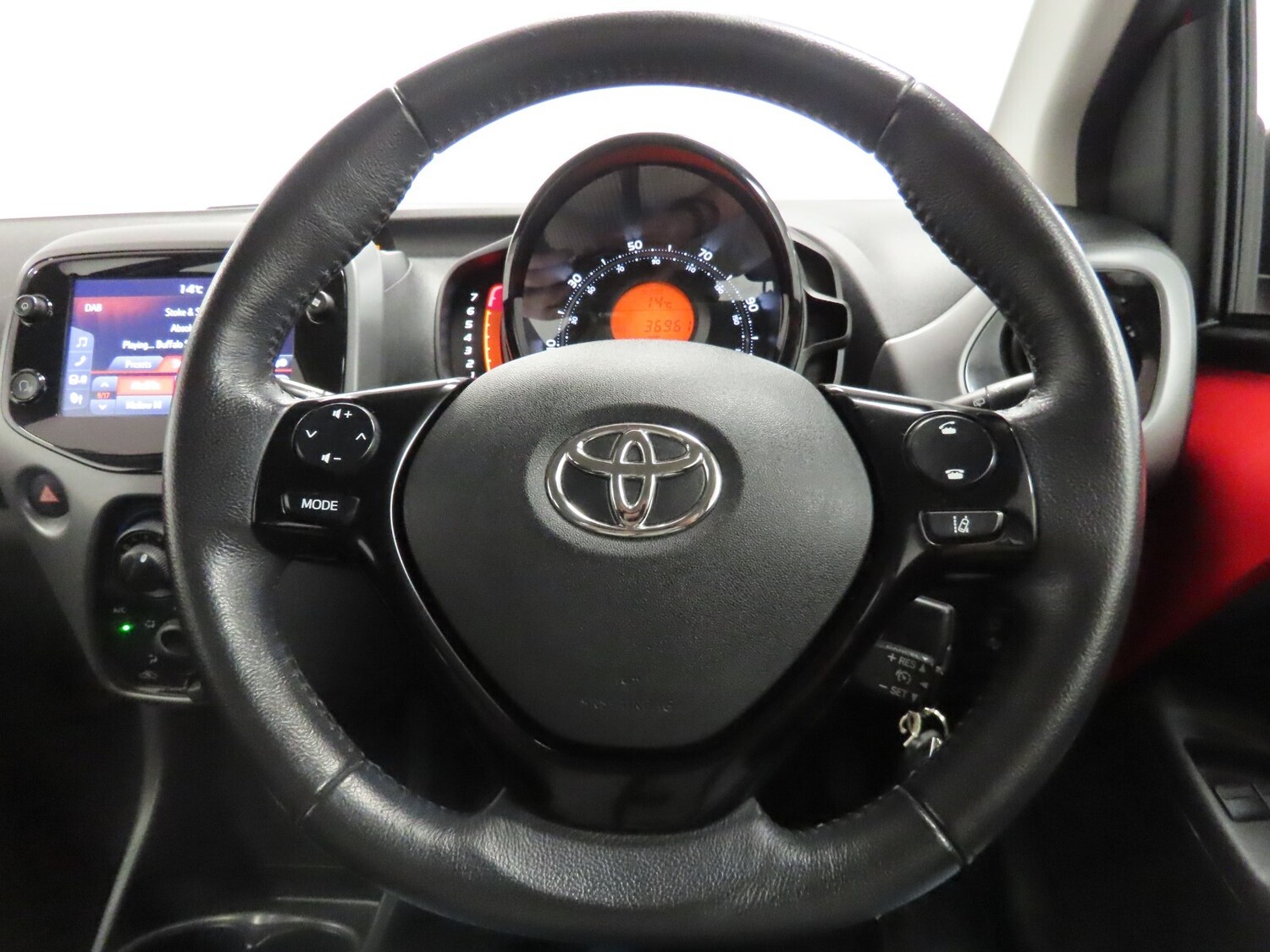 Used Toyota AYGO 2021 for sale - 76534052: Photo 17