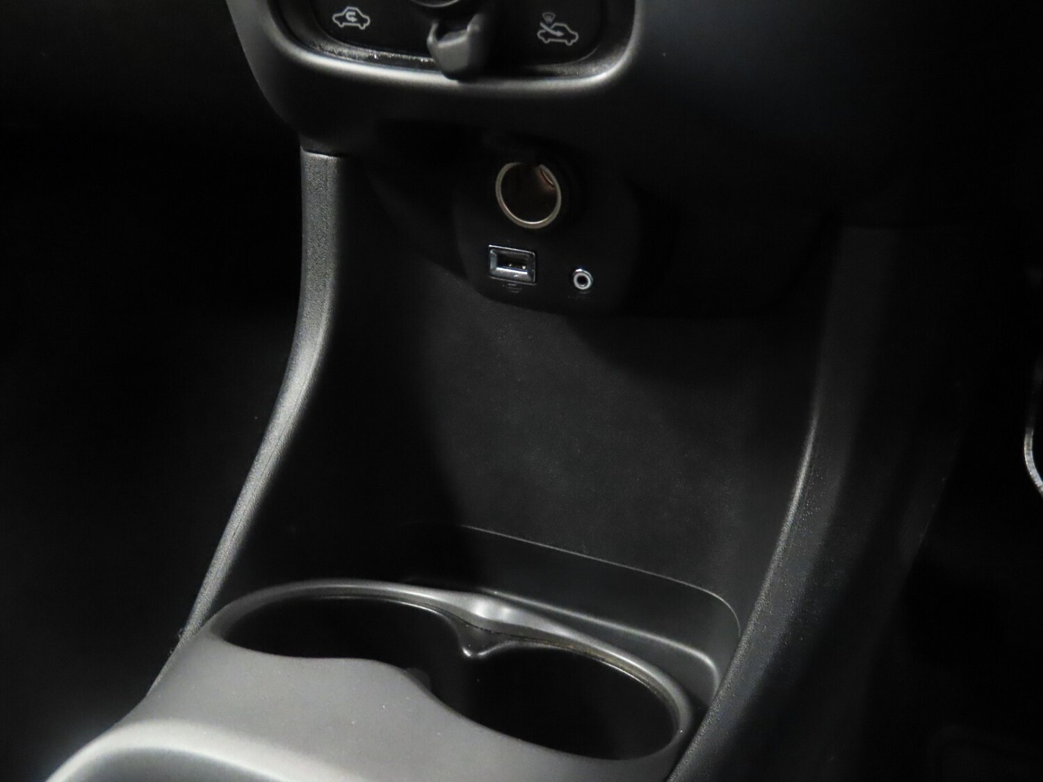 Used Toyota AYGO 2021 for sale - 76534052: Photo 23