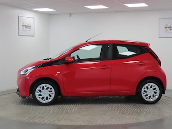 Used Toyota AYGO 2021 for sale - 76534052: Photo