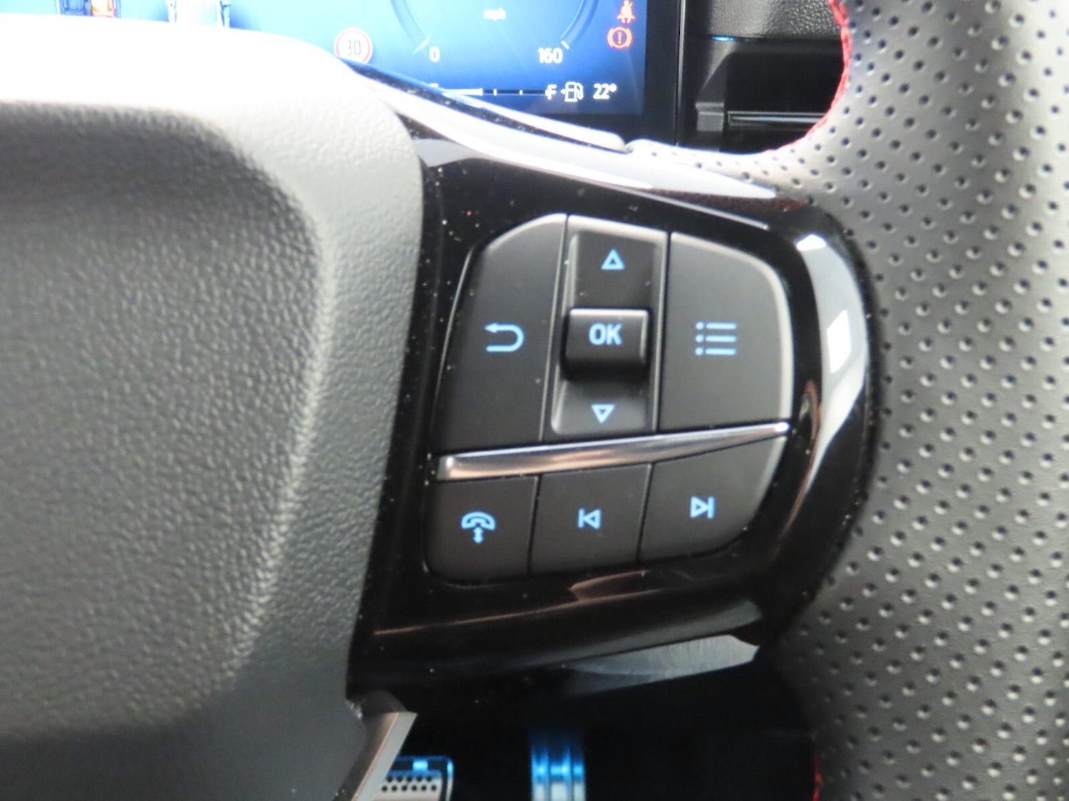 Used Ford Puma 2024 for sale - 76276260: Photo 19