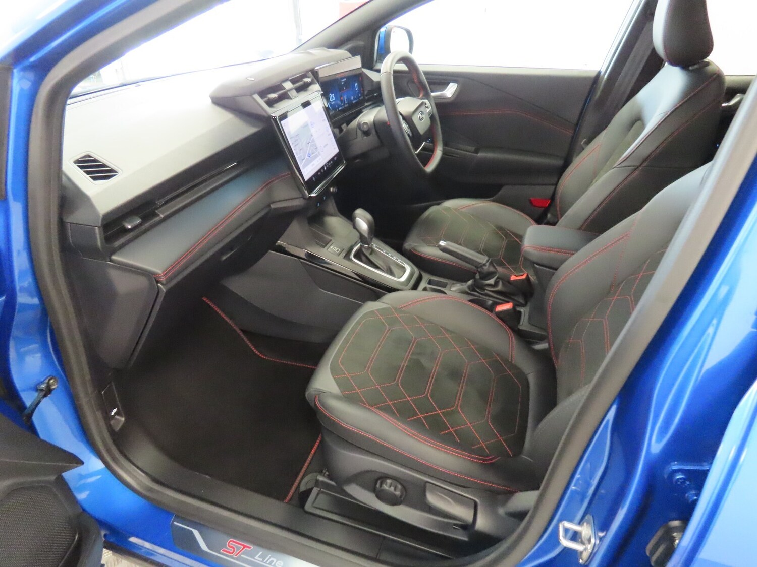 Used Ford Puma 2024 for sale - 76276260: Photo 37