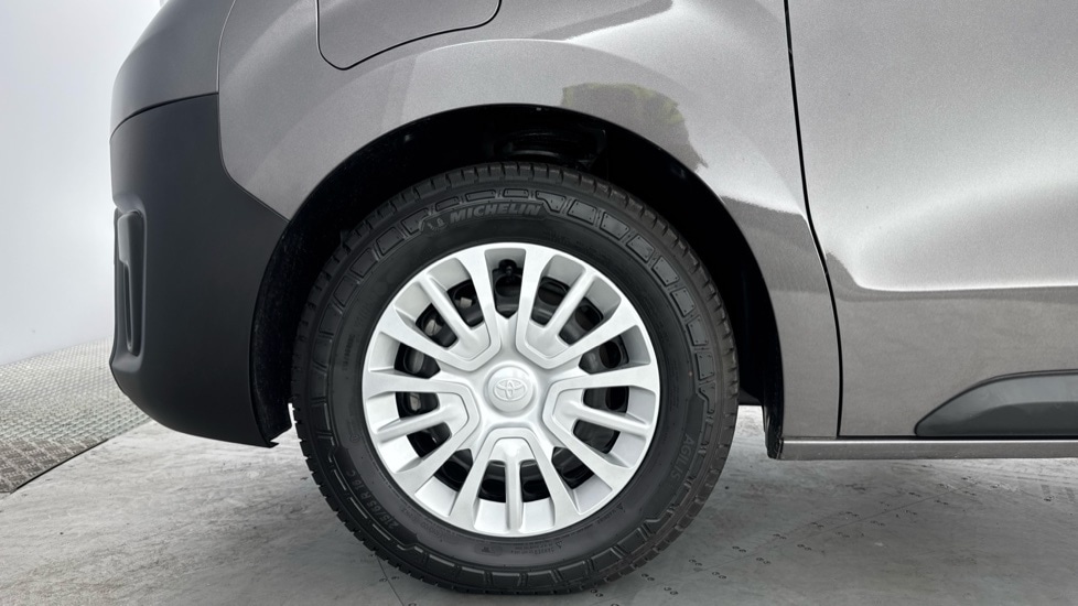 Used Toyota ProAce 2025 for sale - 77965201: Photo 18
