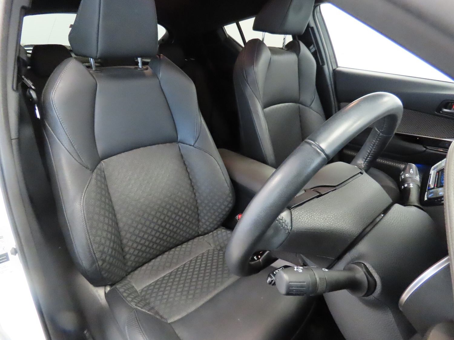 Used Toyota C-HR 2021 for sale - 76580063: Photo 16