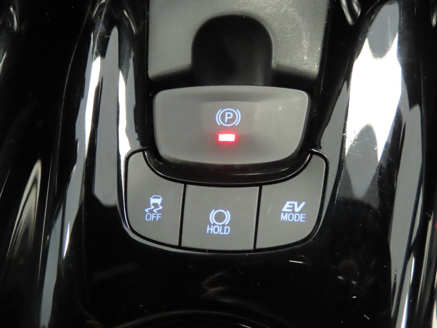 Used Toyota C-HR 2021 for sale - 76580063: Photo 27