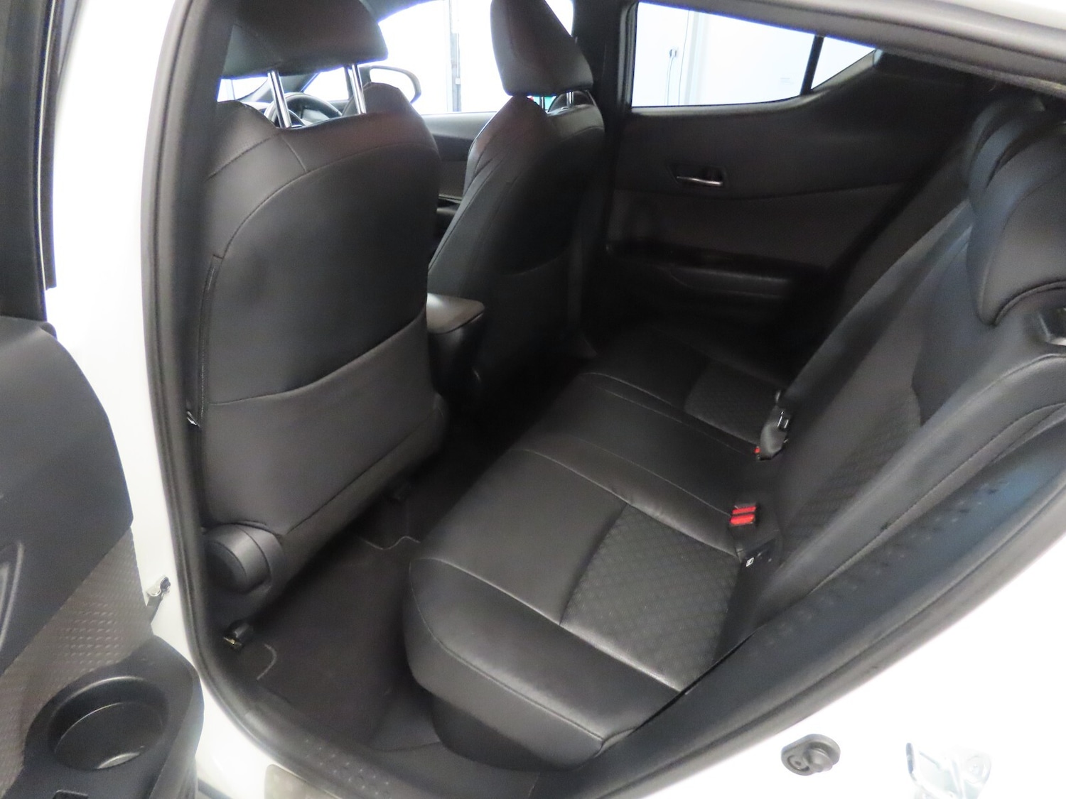 Used Toyota C-HR 2021 for sale - 76580063: Photo 35