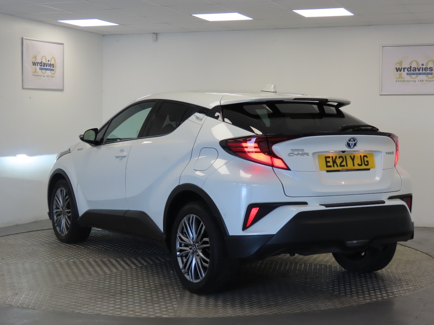 Used Toyota C-HR 2021 for sale - 76580063: Photo 5