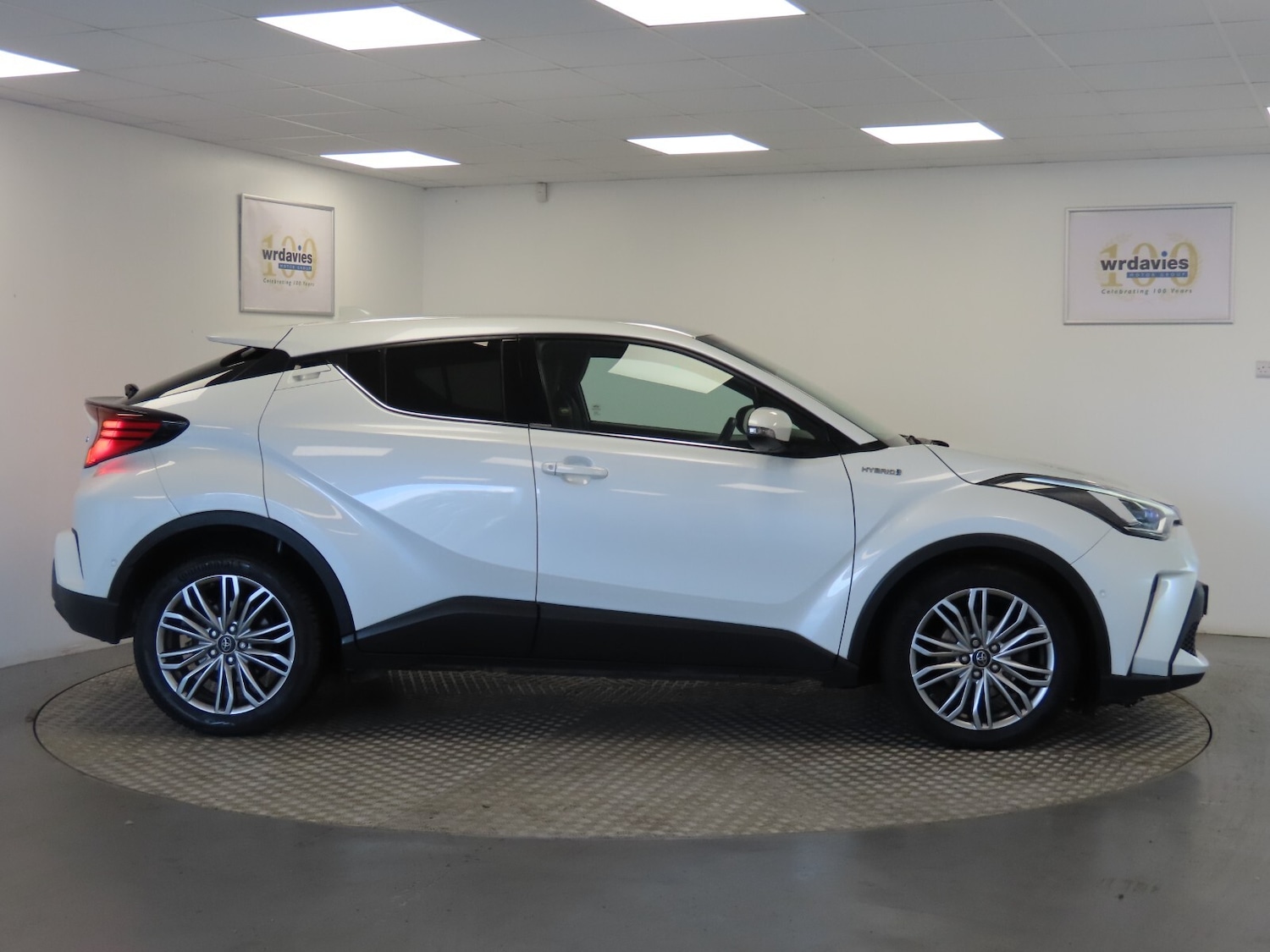 Used Toyota C-HR 2021 for sale - 76580063: Photo 8